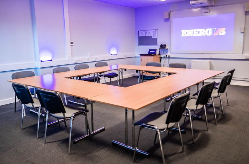 https://energus.co.uk/assets/media/envisageroomboardroomsetup.jpeg